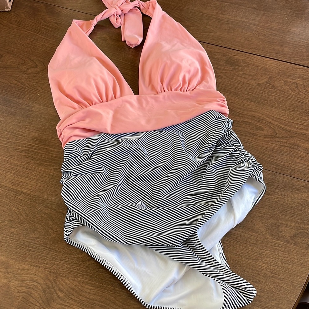 Cupshe. Deep plunge, backless one piece with ruched bottom. NWOT